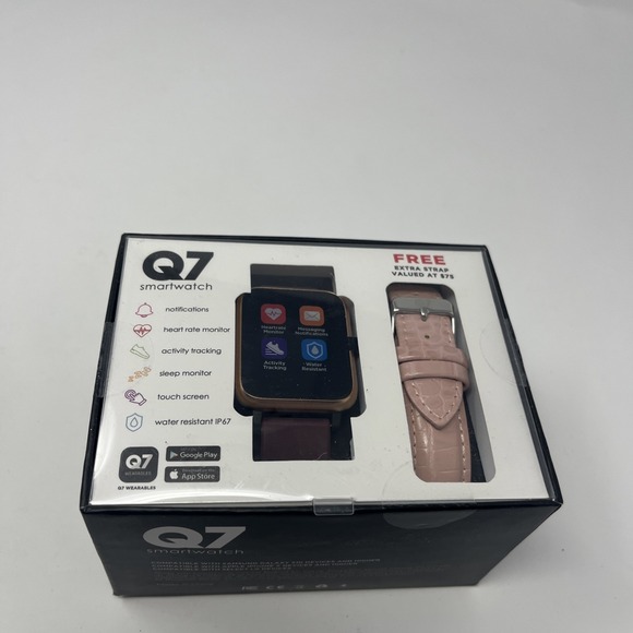 Q7 Other - Q7 Wearables Smartwatch New Sealed W/ Extra Strap‎